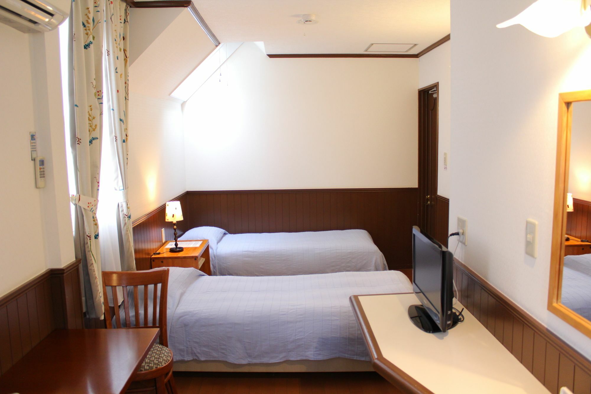 Weekend Shuffle Hotel Fujikawaguchiko Exterior foto